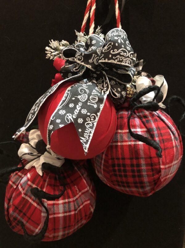 Holiday Florals Fabric Folded Fabric Ball